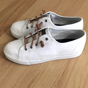 Sperry Top-Sider sneakers
